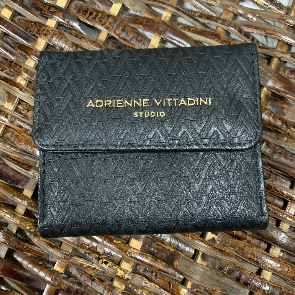 Adrienne Vittadini RFID protection coin purse